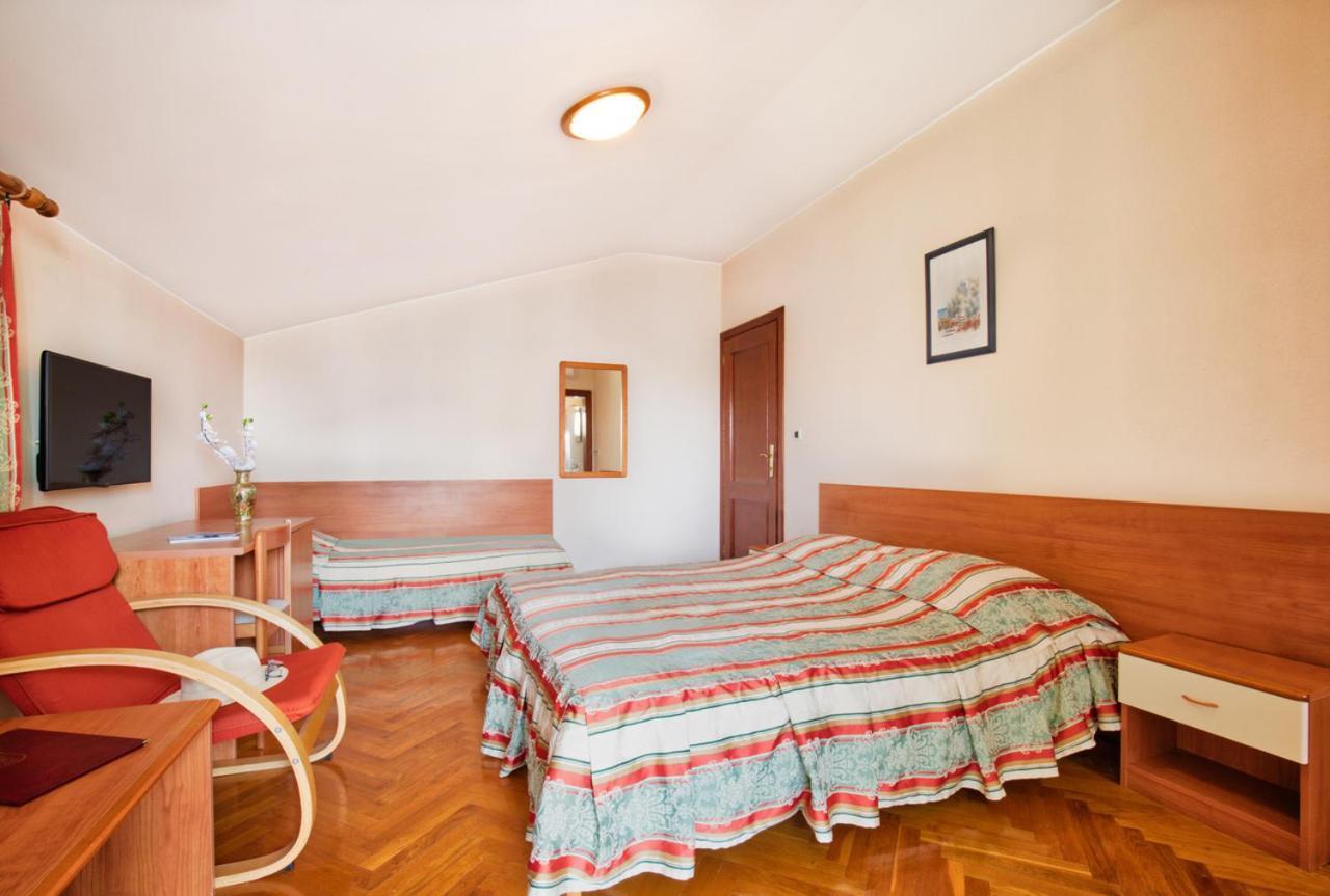 Villa Sveta Eufemija Bed End Breakfast II Ρόβινι Εξωτερικό φωτογραφία